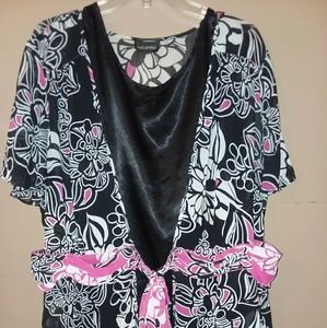 💲5/$25💲Lane Bryant Ladies Blouse w/ tank 26/28